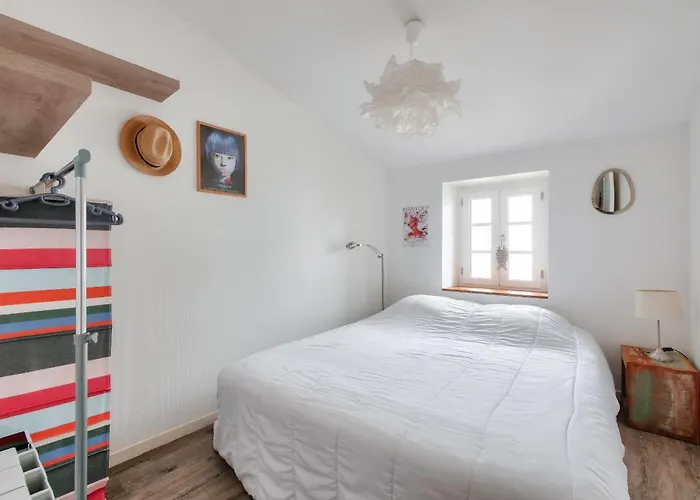 Pres Du Port De St-martin-de-re Avec Terrasse Apartament