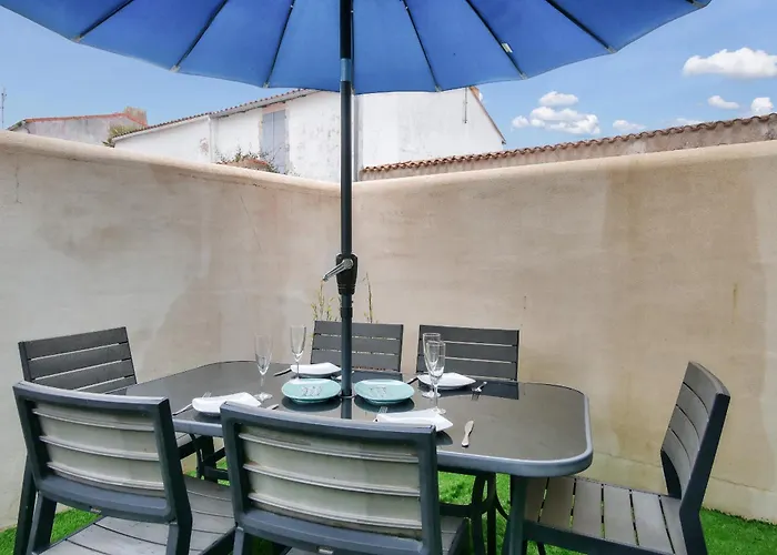 Pres Du Port De St-martin-de-re Avec Terrasse Apartament Saint-Martin-de-Ré