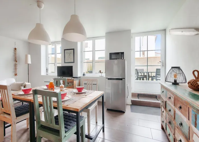 Apartament Pres Du Port De St-martin-de-re Avec Terrasse